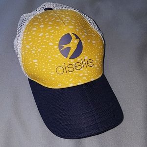 Oiselle Runner Trucker Hat